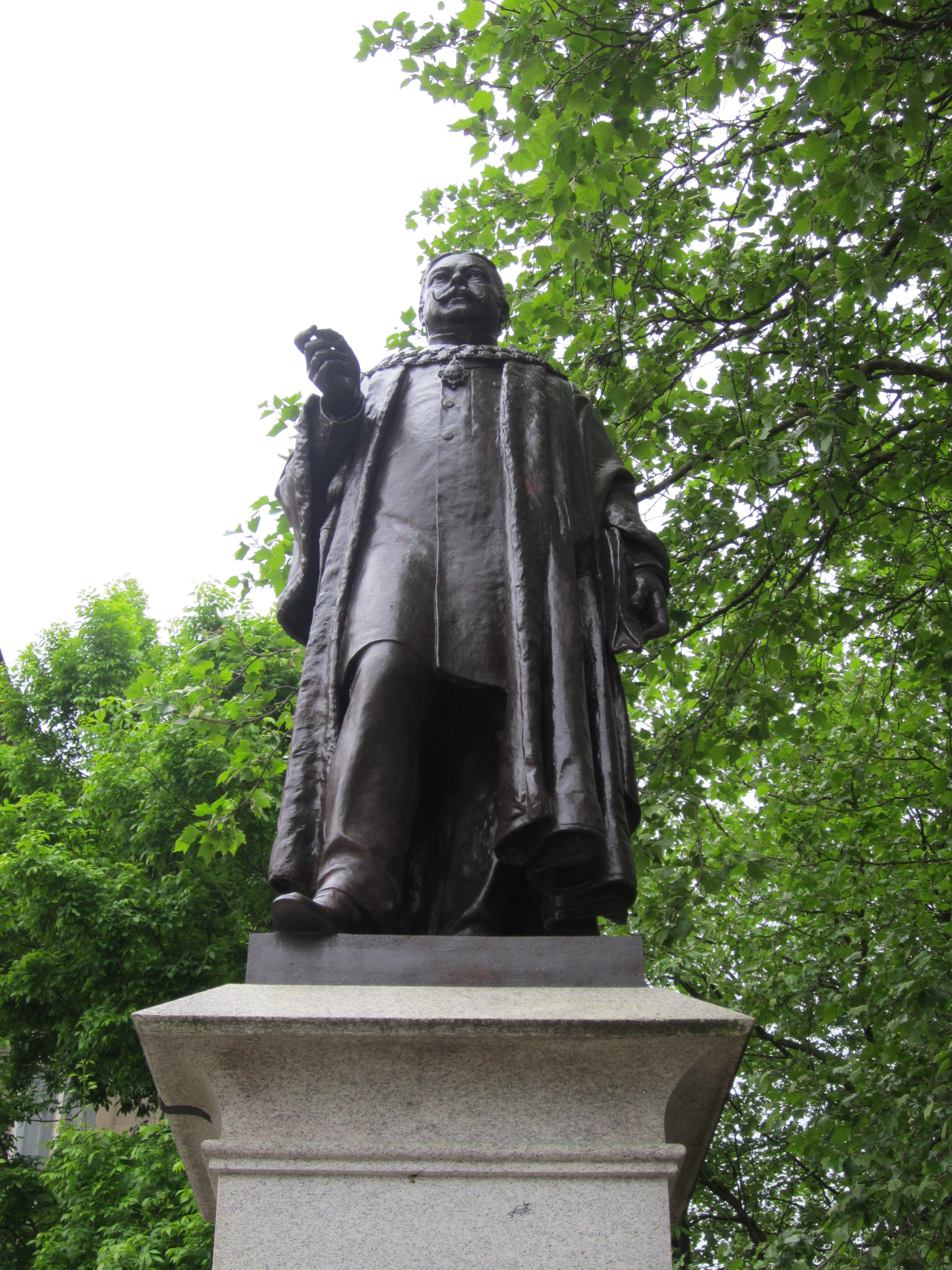 Sir Benjamin Alfred Dobson statue