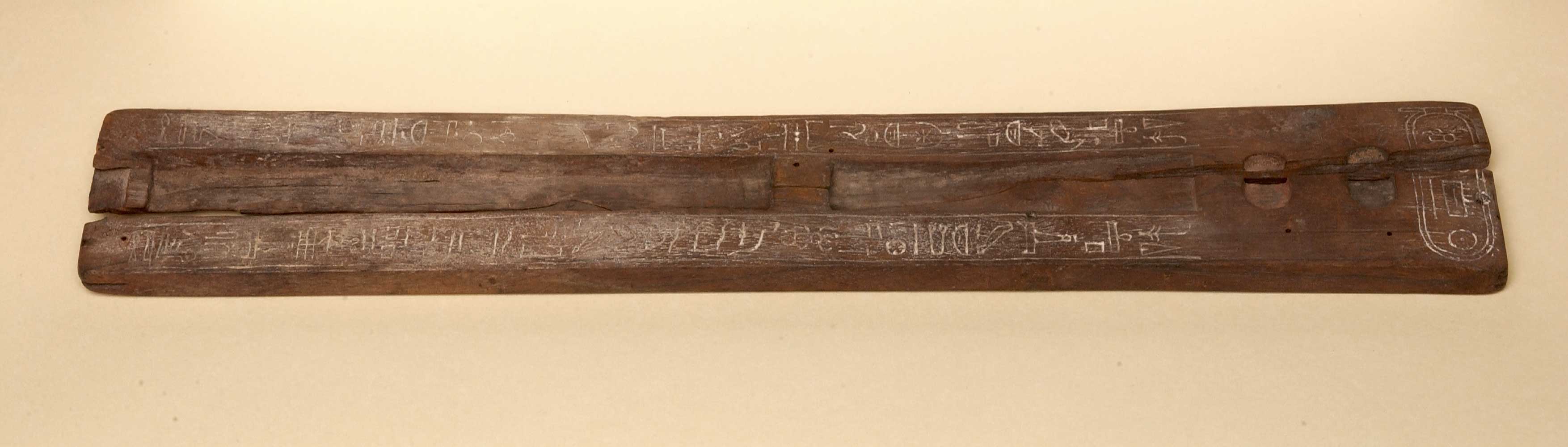 Scribe's palette of Inhertmes