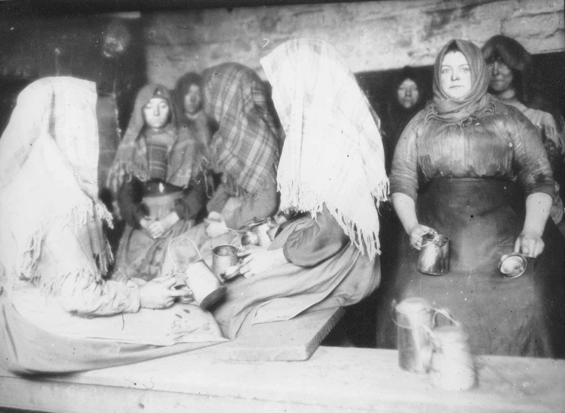 Women coal workers at Chanters Colliery