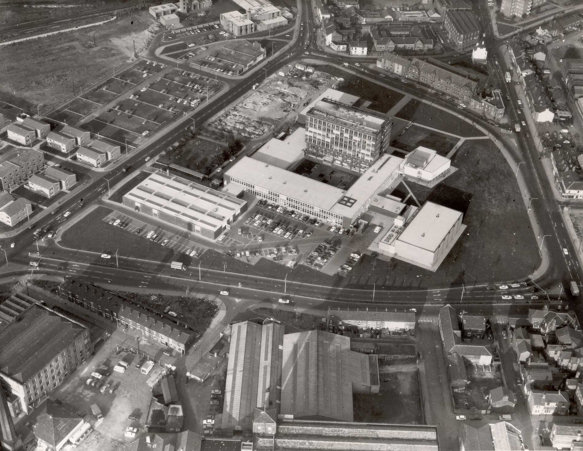 Bolton Institute of Technology 2