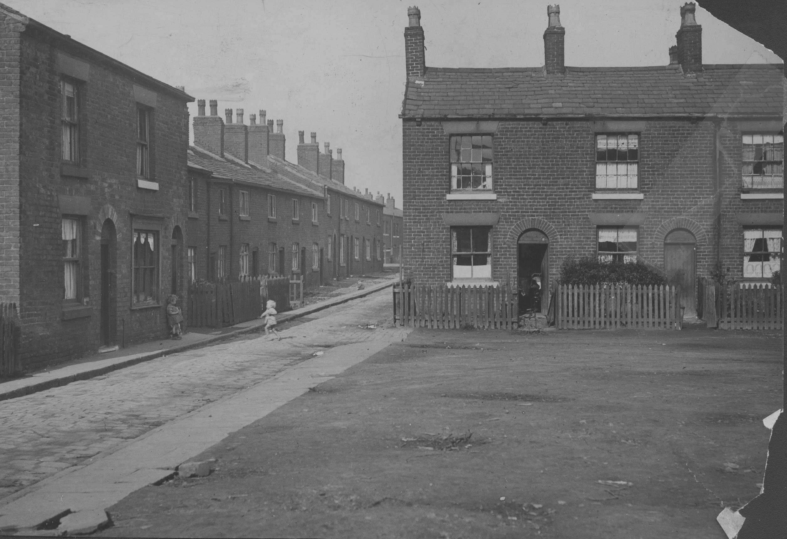 Tonge Street, New Bury 1